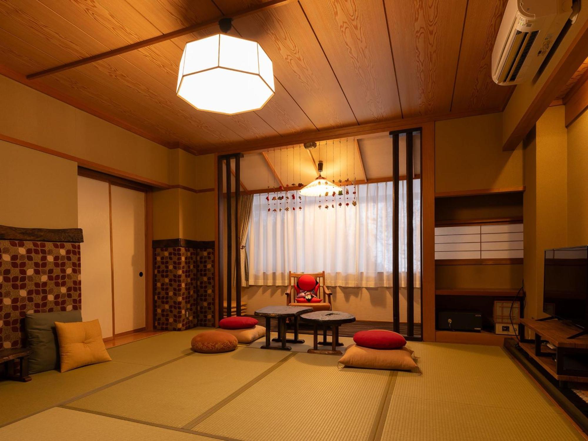 Ryokan Gizan Takayama  Exterior photo